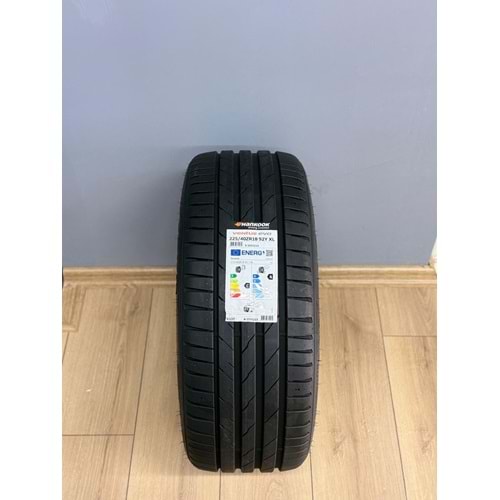 HANKOOK 2254018 92Y XL VENTUS EVO K137